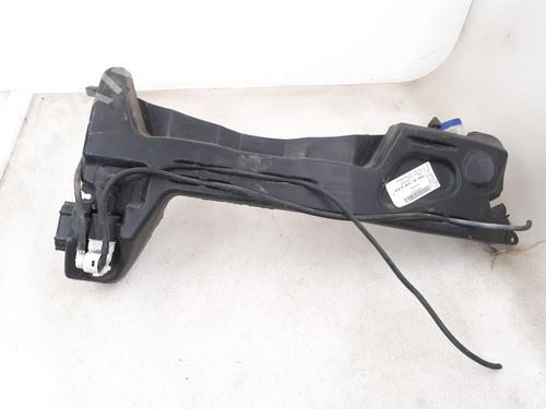 Used Windscreen washer tank CITROËN C4 Picasso II 1.6 HDi / BlueHDi 115 (115 hp) 24797678