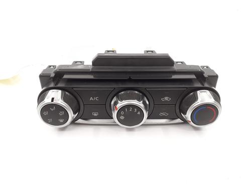 climate-control-nissan-micra-v-k14-2016-30396027 main image