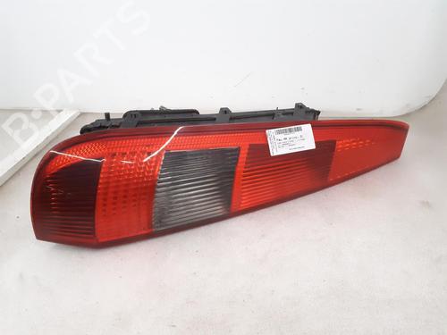 Used Left taillight FORD FIESTA V (JH_, JD_) 1.4 TDCi (68 hp) 24791836