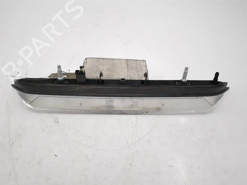 Third brake light PEUGEOT 308 SW II (LC_, LJ_, LR_, LX_, L4_) 1.6 HDi / BlueHDi 115 (LCBHXM, LCBHXT) | BP30110152L11 