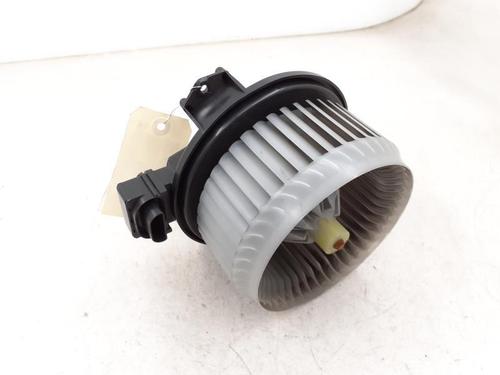 Ventilator motor SUZUKI SWIFT III (MZ, EZ) 1.3 4x4 (RS 413, ZD11S) (92 hp) 24785813
