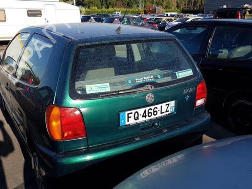 Left front indicator VW POLO III (6N1) 60 1.4 | BP24778269C32