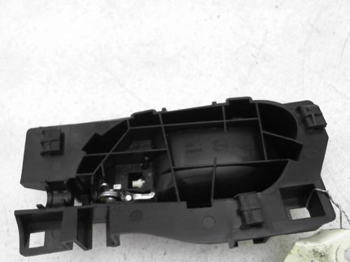 Used Front right interior door handle Front right interior door handle CITROËN C4 Grand Picasso I (UA_) 2.0 HDi 150 (150 hp) 24775675 24775675