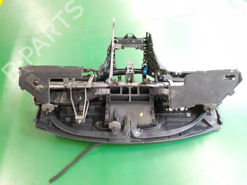 Dashboard PEUGEOT 308 SW II (LC_, LJ_, LR_, LX_, L4_) 2.0 BlueHDi 150 | BP25735236C46 