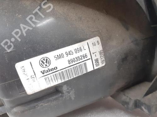 Højre baglygte VW GOLF PLUS V (5M1, 521) 1.9 TDI | BP24787189C35 