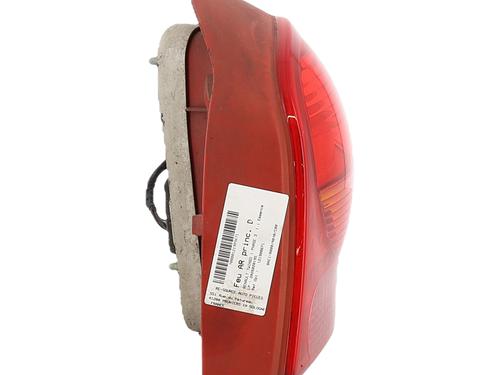 Feu arrière droit Feu arrière droit RENAULT TWINGO I (C06_) 1.2 16V (C060) (60 hp) 36370978 36370978