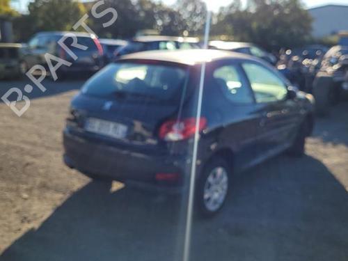 Used Parts PEUGEOT 206+ (2L_, 2M_) 1.4 i (2LKFWA, 2MKFWA) (75 hp) 2416628