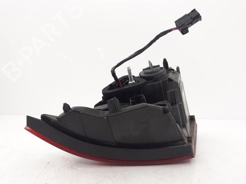 Used Right tailgate light Right tailgate light PEUGEOT 308 II (LB_, LP_, LW_, LH_, L3_) 1.6 BlueHDi 120 (120 hp) 30877481 30877481