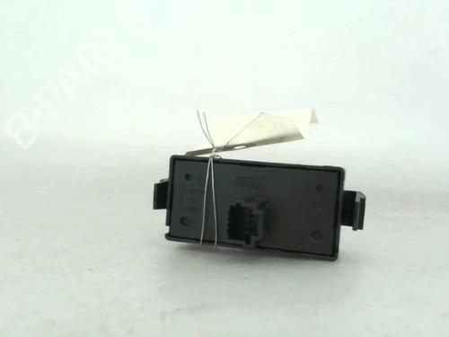 warning-switch-renault-twingo-iii-bcm_-bca_-2014-24779642 main image