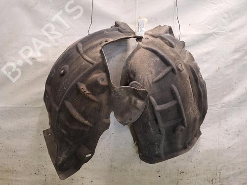 Used Wheel arch RENAULT SCÉNIC III (JZ0/1_) 1.2 TCe (JZ16) (132 hp) 29255592