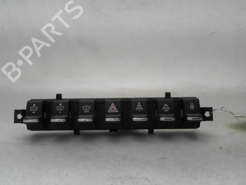 Used Warning switch PEUGEOT 3008 I MPV (0U_) 2.0 HDi 150 / BlueHDi 150 (150 hp) 24775897