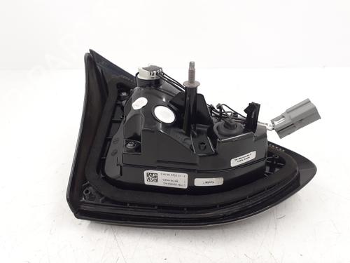 Right tailgate light FORD PUMA (J2K, CF7) 1.0 EcoBoost mHEV | BP32091906C80 - Image 4