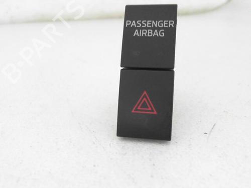 Used Warning switch Warning switch SKODA OCTAVIA III (5E3, NL3, NR3) 2.0 TDI (150 hp) 24777220 24777220