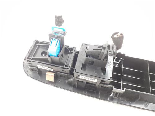 Used Switch Switch FIAT PUNTO EVO (199_) 1.4 (199AXB1A) (77 hp) 24794727 24794727