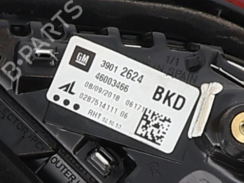 Højre baglygte bagklap Højre baglygte bagklap OPEL CORSA E (X15) 1.4 (08, 68) (90 hp) 36786934 36786934