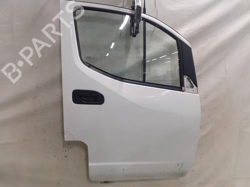 right-front-door-nissan-nv200-van-2010-32865050 main image