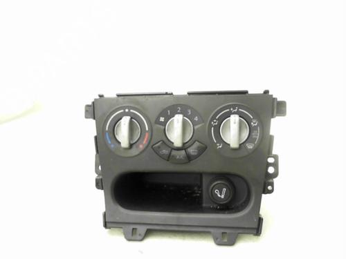 Used Climate control OPEL AGILA B (H08) 1.2 (F68) (86 hp) 24777043