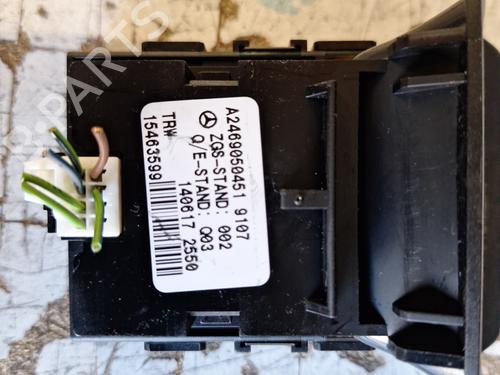Switch MERCEDES-BENZ GLA-CLASS (X156) GLA 220 CDI 4-matic (156.905) | BP29440422I30 