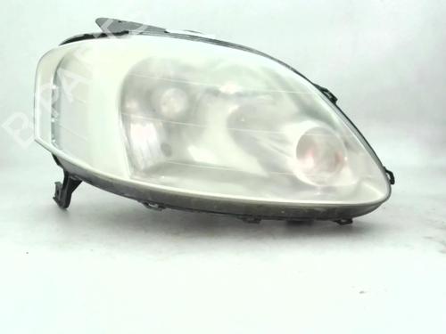 Right headlight VW FOX Hatchback (5Z1, 5Z3, 5Z4) 1.2 | BP24778641C29 