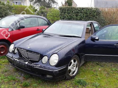 Right taillight MERCEDES-BENZ E-CLASS (W210) E 220 CDI (210.006) | BP24777459C35