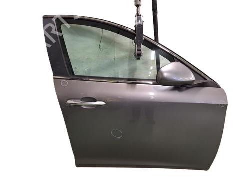 Used Right front door ALFA ROMEO GIULIETTA (940_) 1.6 JTDM (940FXD1A) (105 hp) 29201982