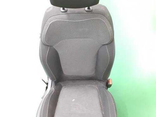 Sæde højre fortil RENAULT MEGANE IV Hatchback (B9A/M/N_) 1.5 dCi 110 (B9A3) (110 hp) 24789078