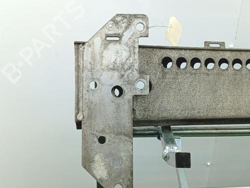 Used Front bumper reinforcement Front bumper reinforcement 36953908 36953908
