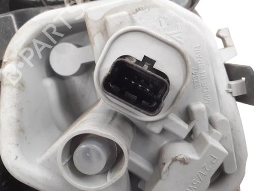 Feu arrière droit RENAULT CAPTUR I (J5_, H5_) 1.5 dCi 90 (J5N4, J5M5, J5MW, J5M6, J5AL, J5AJ) | BP30726226C35
