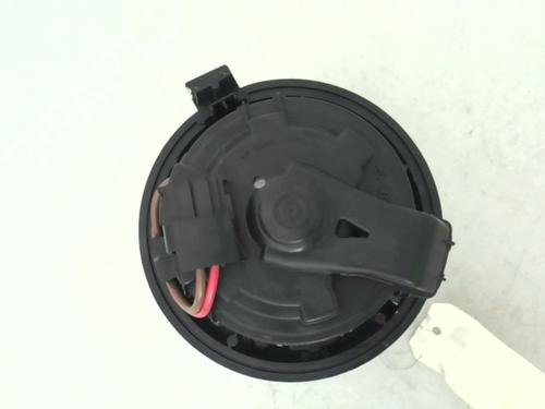Heater blower motor DACIA DUSTER (HM_) 1.5 dCi 115 (HMAD) | BP24779020M62 