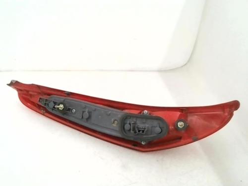Used Right taillight Right taillight FIAT PUNTO (188_) 1.9 DS 60 (188.031, .051, .231, .251) (60 hp) 24779365 24779365