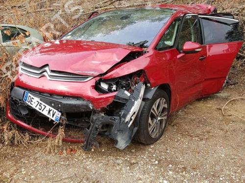 Windscreen washer tank CITROËN C4 Picasso II 1.6 HDi / BlueHDi 115 | BP24777011C113 