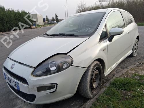 Brugte FIAT PUNTO (199_) 1.2 (199AXZ1A, 199BXZ1A) (69 hp) 4474572