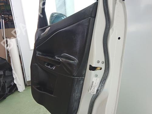 Used Right front door Right front door 36654074 36654074