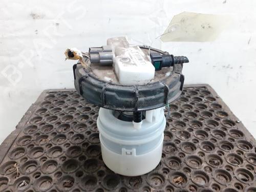 Used Fuel pump DACIA SANDERO II 1.0 SCe 75 (B8JC, B8JD, B8NC) (73 hp) 24784151