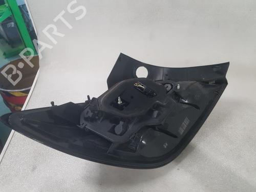 Høyre baklys OPEL ASTRA H GTC (A04) 1.7 CDTI (L08) (110 hp) 24777395