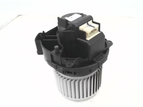 Used Heater blower motor RENAULT CLIO V (B7_) 1.5 Blue dCi 85 (B7AG) (86 hp) 24781583