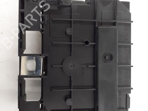 Used Fuse box Fuse box PEUGEOT 3008 I MPV (0U_) 1.6 HDi (114 hp) 33660637 33660637