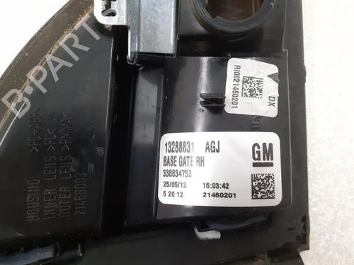 right-tailgate-light-opel-zafira-tourer-c-p12-2011-24793494 main image