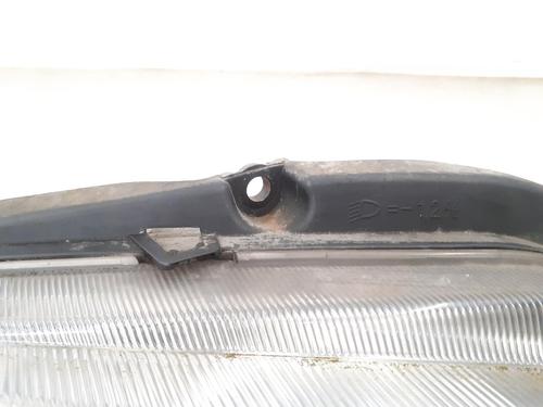 Right headlight PEUGEOT 106 II (1A_, 1C_) 1.4 i | BP24792537C29 