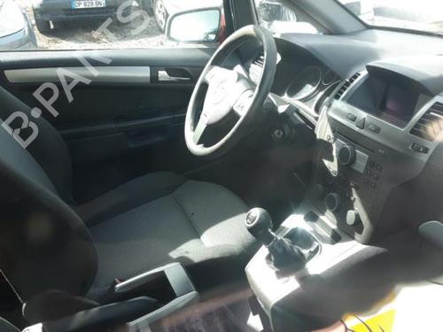 Right mirror OPEL ZAFIRA / ZAFIRA FAMILY B (A05) 1.9 CDTI (M75) | BP24775754C27 