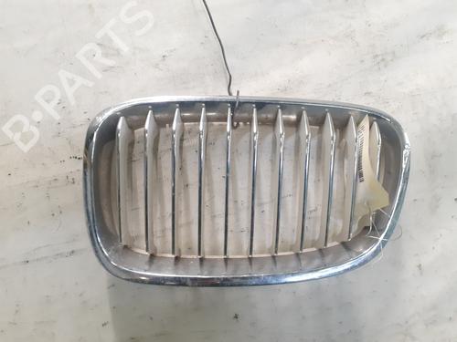 Used Grille BMW 1 (F20) 116 i (136 hp) 27817055