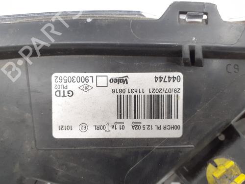 Left headlight PEUGEOT 208 I (CA_, CC_) 1.4 HDi | BP31148074C28 