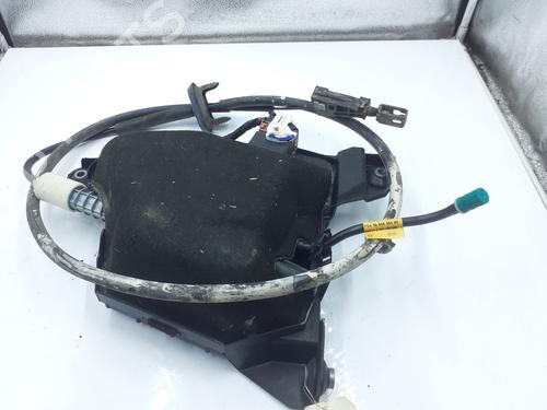 Used Electric handbrake CITROËN C4 Picasso I MPV (UD_) 1.6 HDi 110 (112 hp) 32703421