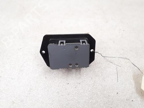 Used Heater resistor TOYOTA YARIS (_P13_) 1.0 (KSP130) (72 hp) 24794406