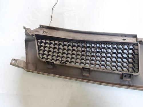 Used Grille RENAULT MASTER II Van (FD) 2.5 dCi 100 (FD0U, FD0V, FD3U, FD3V, FD8U, FD8V) (99 hp) 24783235