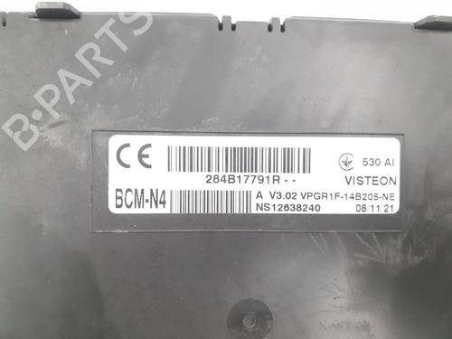 Fuse box RENAULT MASTER III Van (FV) | BP30101643E1