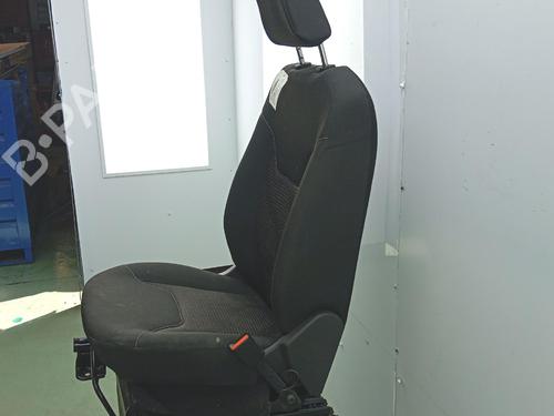 Right front seat FORD TRANSIT COURIER B460 Box Body/MPV 1.0 EcoBoost | BP38526151C16 - Image 7
