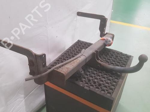 Tow ball/Mechanism RENAULT LAGUNA II Grandtour (KG0/1_) 1.9 dCi (KG0G) | BP24778856C141 