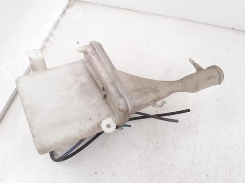 Used Windscreen washer tank TOYOTA YARIS (_P1_) 1.0 (SCP10_, SCP10R) (65 hp) 24784468