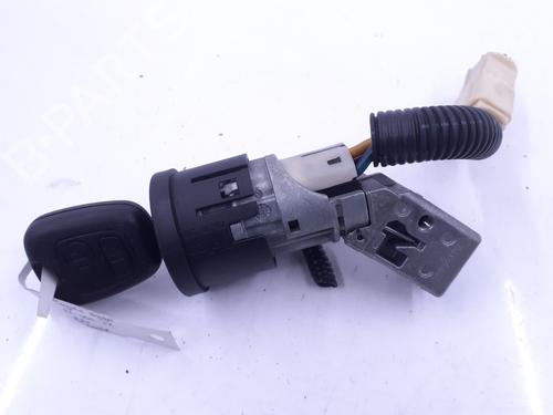 Used Ignition barrel Ignition barrel TOYOTA AYGO (_B1_) 1.0 (KGB10_, KGB10R) (68 hp) 28799068 28799068